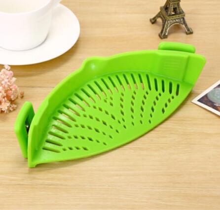 Silicone Clip-on Pot Pan Bowl Funnel Oil Strainer Creative Rice Washing Colander